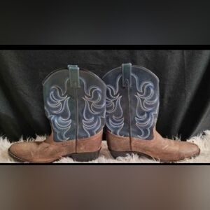 Stylish Brown and Blue Heeled Boots
